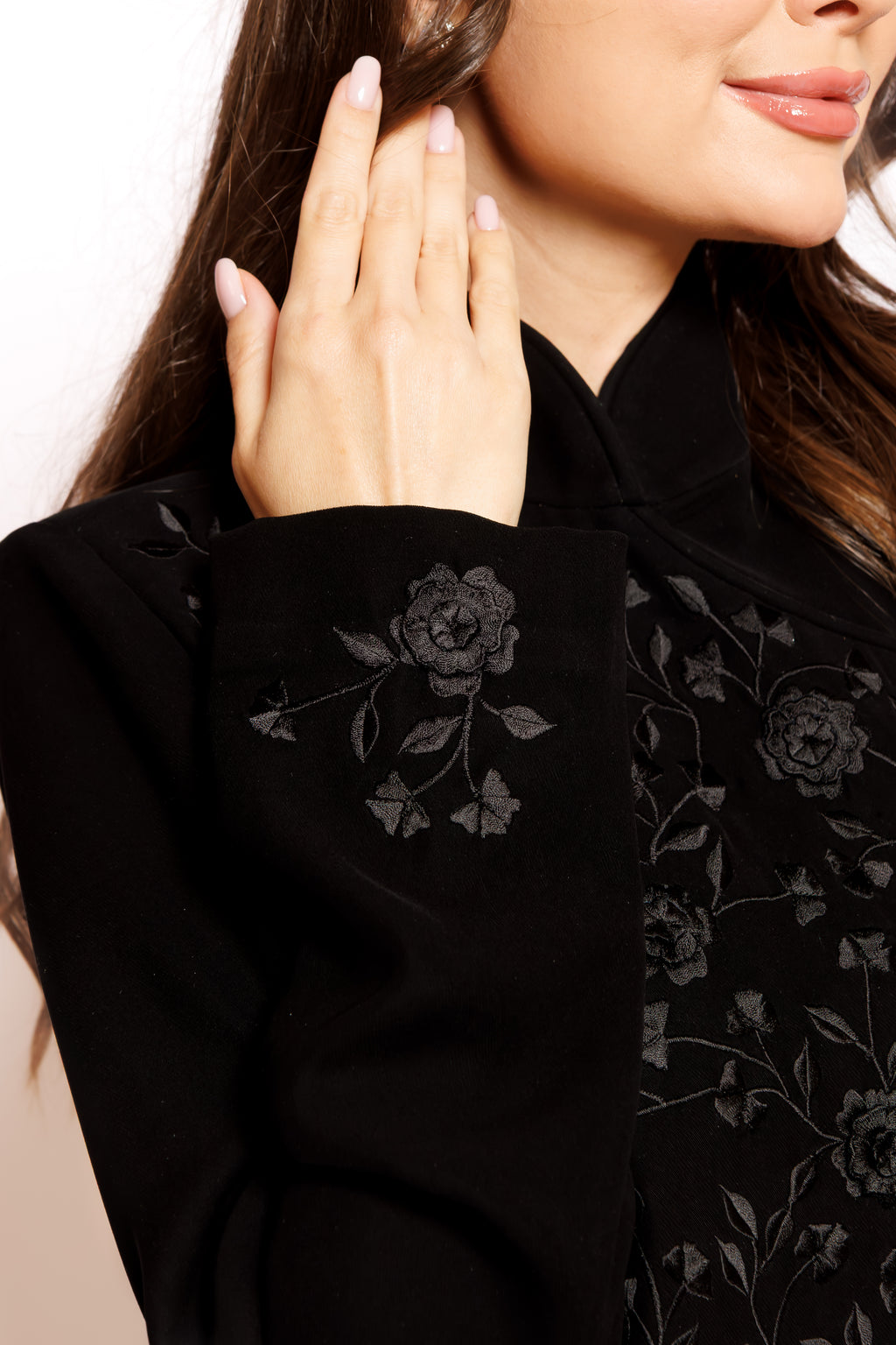 Black Embroidery Abaya