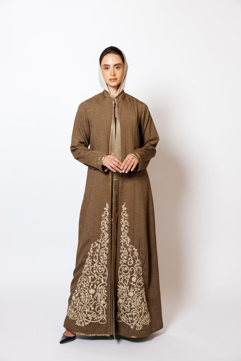 87 Gold Brown Embroidery
