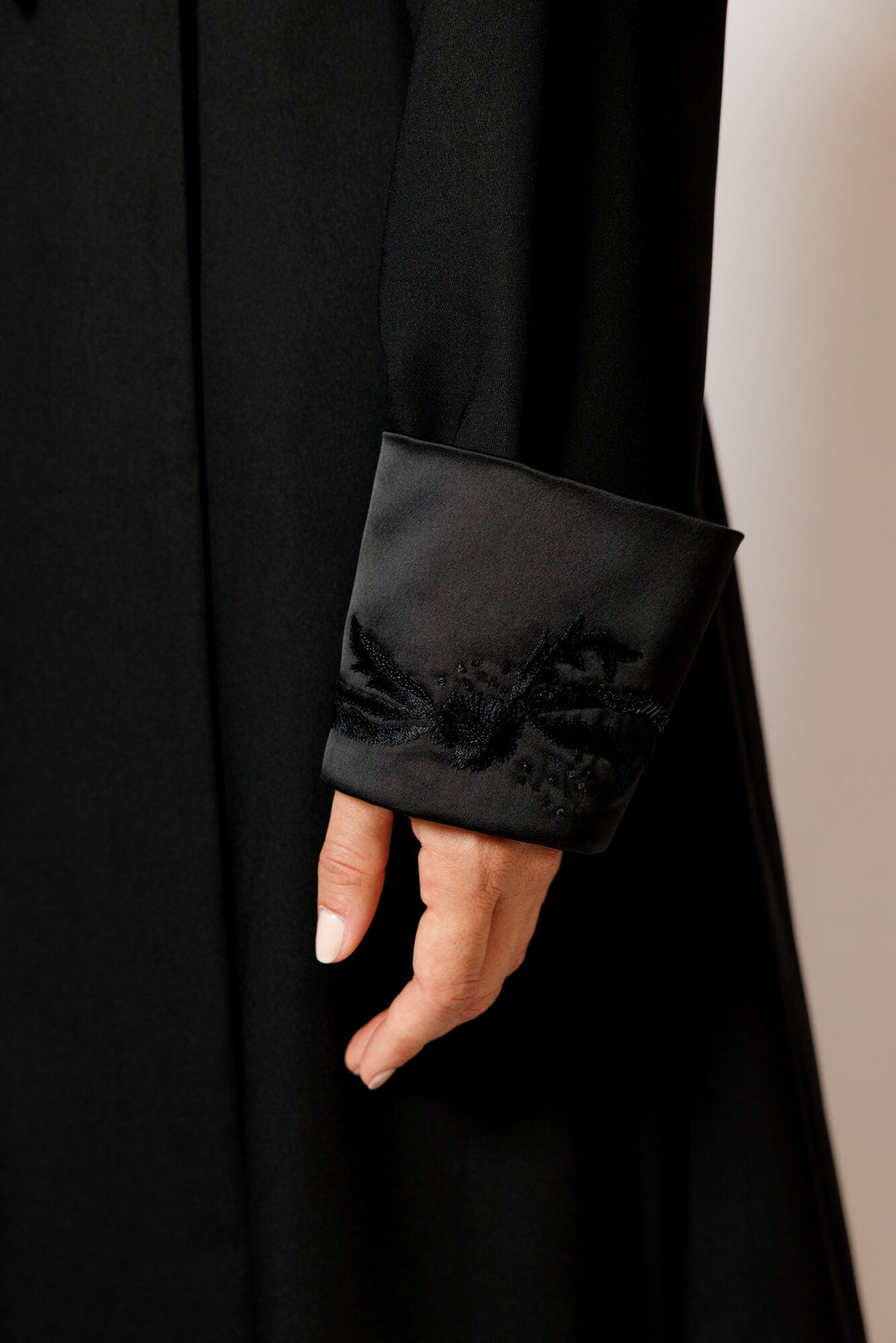 Noir Satin